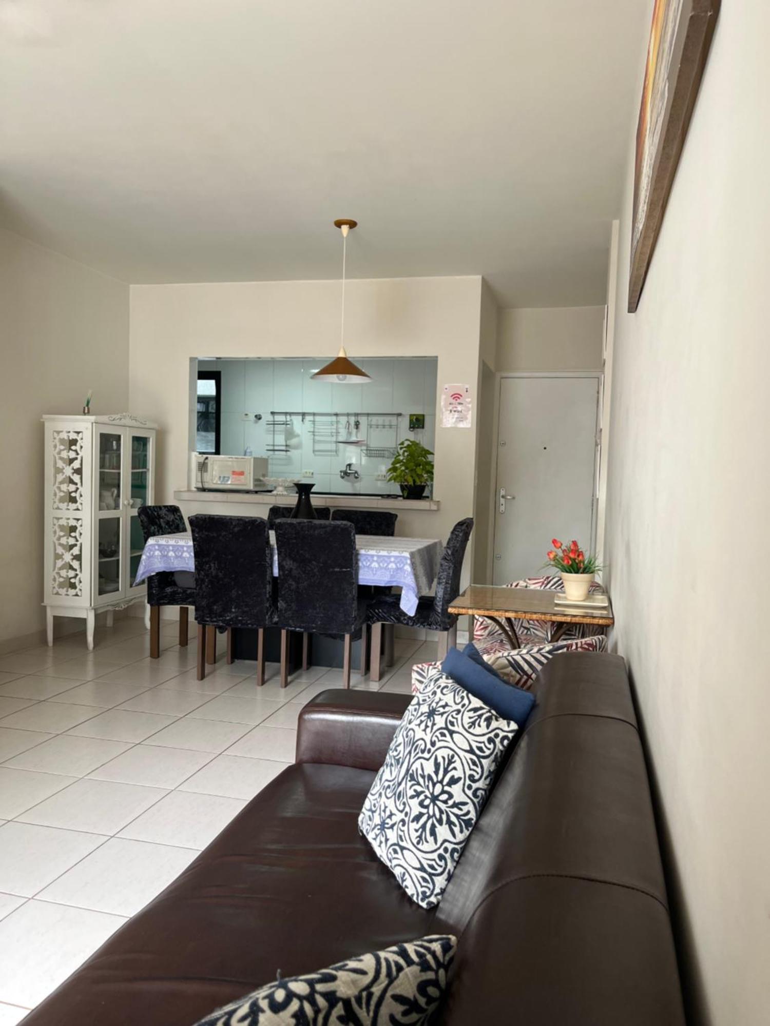 Apartamento Amplo A Menos De 400 Metros Da Praia Localizado Proximo A Praca Da Brunella, Area Nobre Do Guaruja. מראה חיצוני תמונה